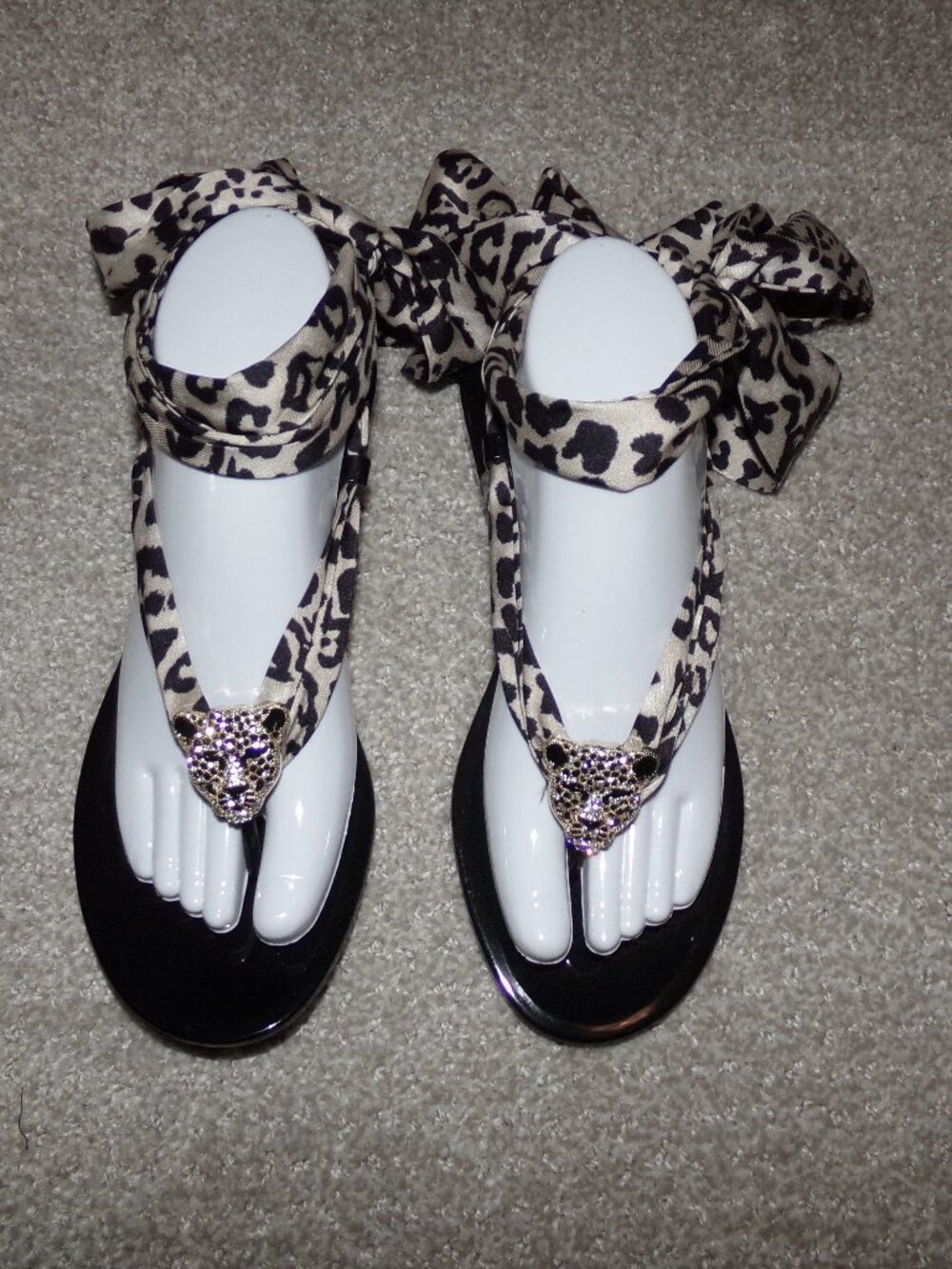 INC MELANA RHINESTONE THONG JELLY SANDALS SZ 8